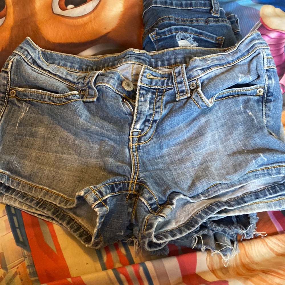 Barely worn